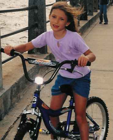 Melike at the Battery